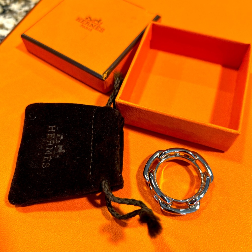 Hermes Regate Scarf 90 Ring-NEVER USED